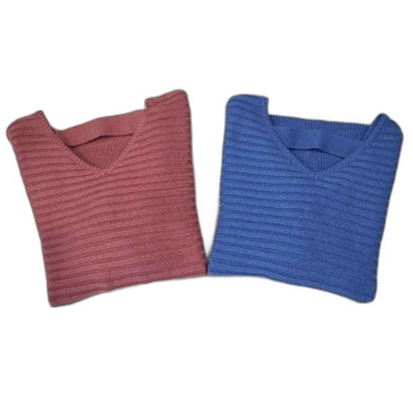 Womens Knit Sweaters Set of 2 Size XS Pink Blue V-Neck Open Back - Picture 2 of 16